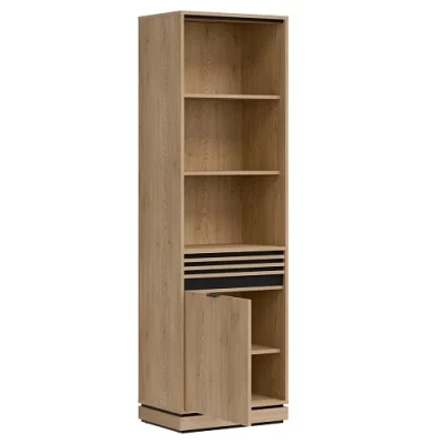 Пенал в Калининграде